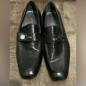 NWOT‎ Guess Men’s Dress Loafers Size 9.5